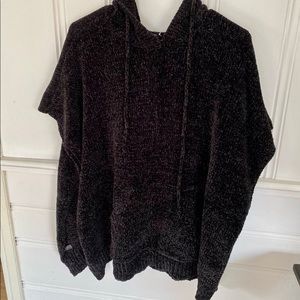 Sweater Poncho NWT One size, S-L